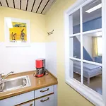 Haus Burgund شقة *